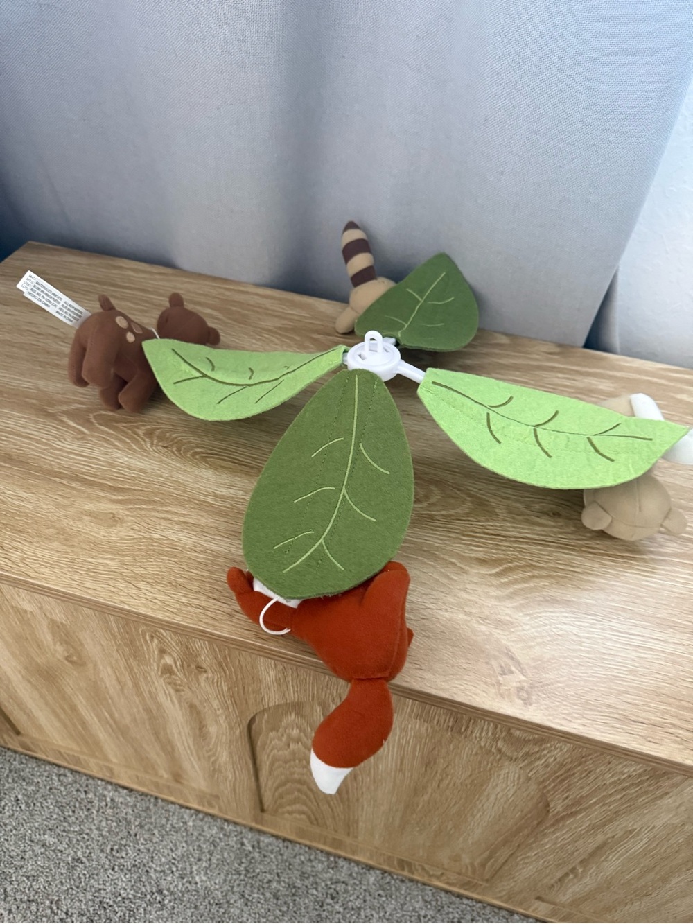 Plush Woodland Mobile with Green Leaf Canopy - Fox & Friends